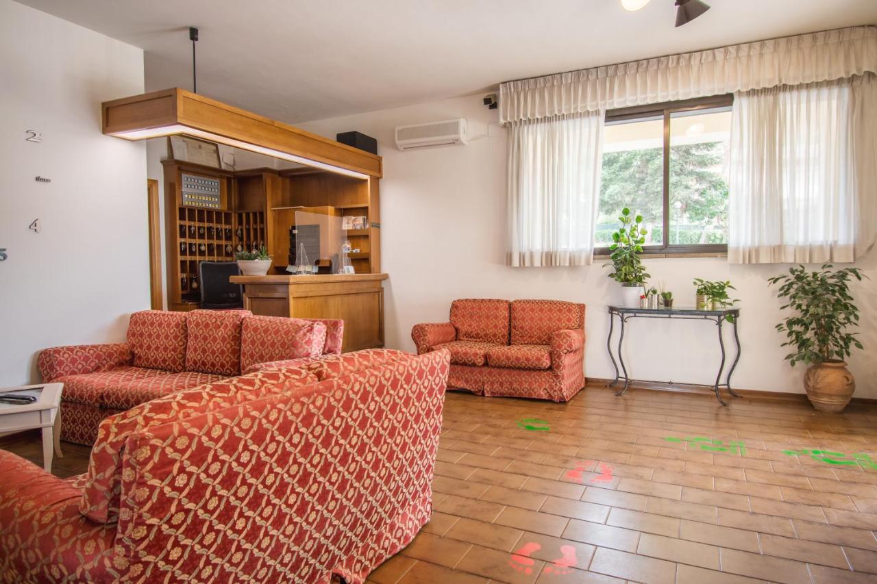 Hotel Cantalodole Magione Bagian luar foto